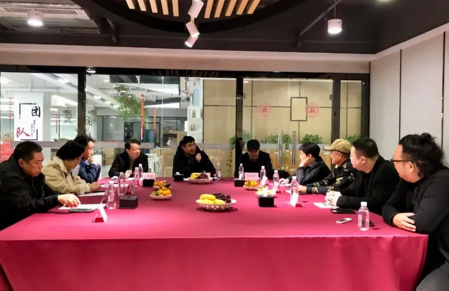 河南省人口学会积极应对人口老龄化工作委员会领导莅临韩国av片
，共商大健康产业发展