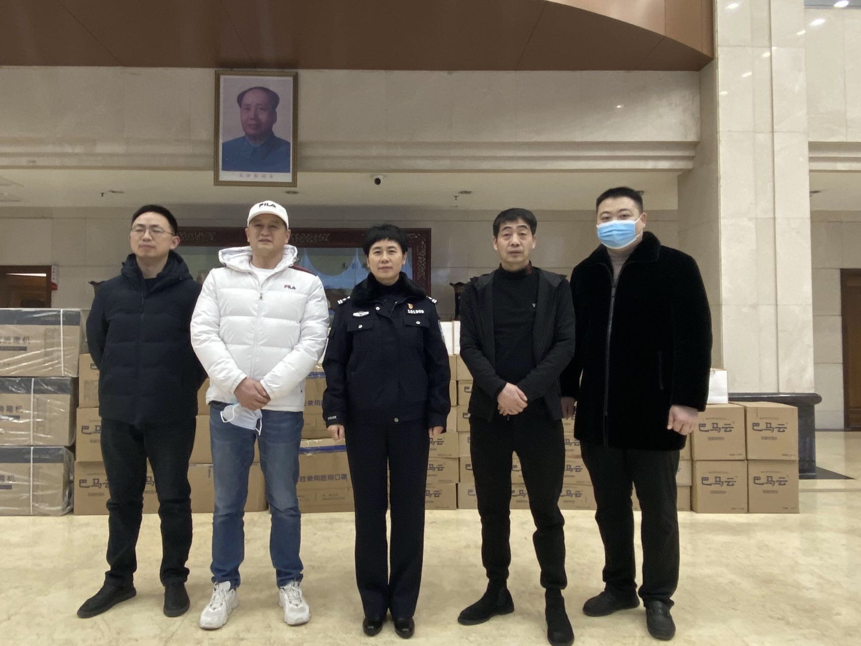 同心战“疫”｜韩国av片
捐赠抗疫物资，助力疫情防控